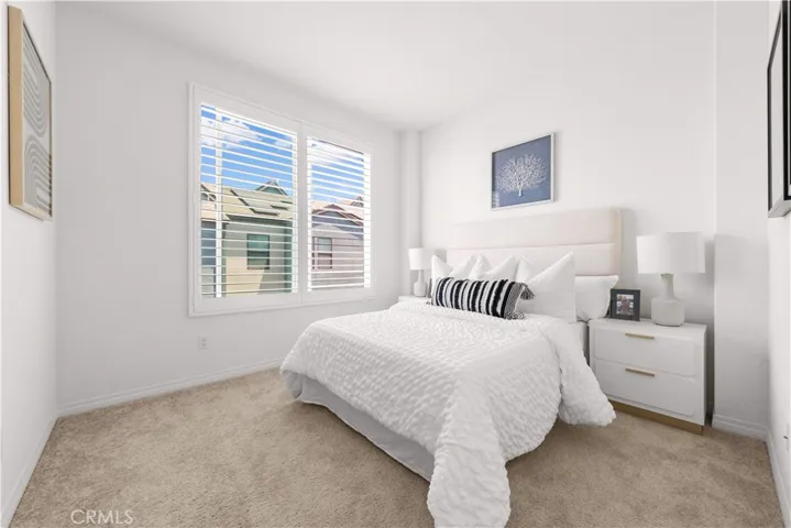 120 Sawbuck, Irvine, California 92618