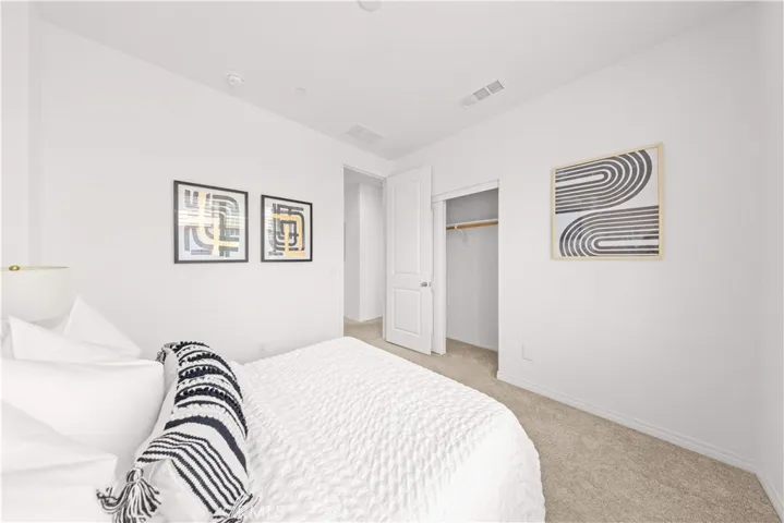 120 Sawbuck, Irvine, California 92618