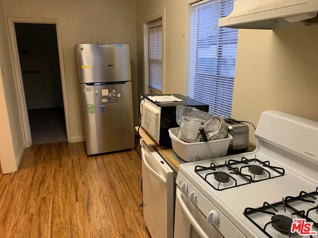 3866 Bentley Avenue B, Culver City, California 90232