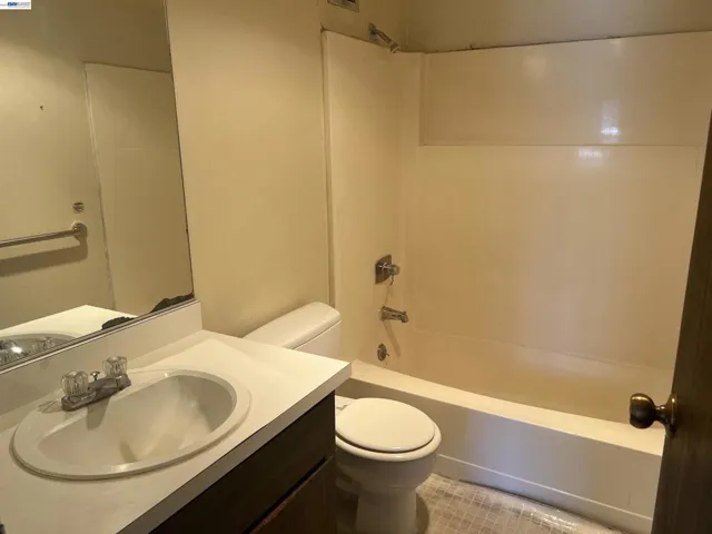 801 Franklin St 707, Oakland, California 94607