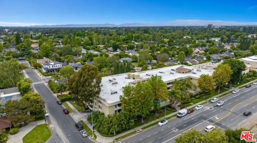 5009 Woodman Avenue 202, Los Angeles, California 91423