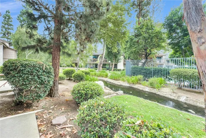 26701 Quail Creek #51, Laguna Hills, California 92656