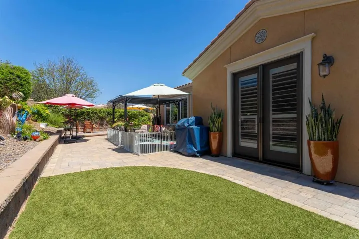 3542 Glen Avenue, Carlsbad, California 92010