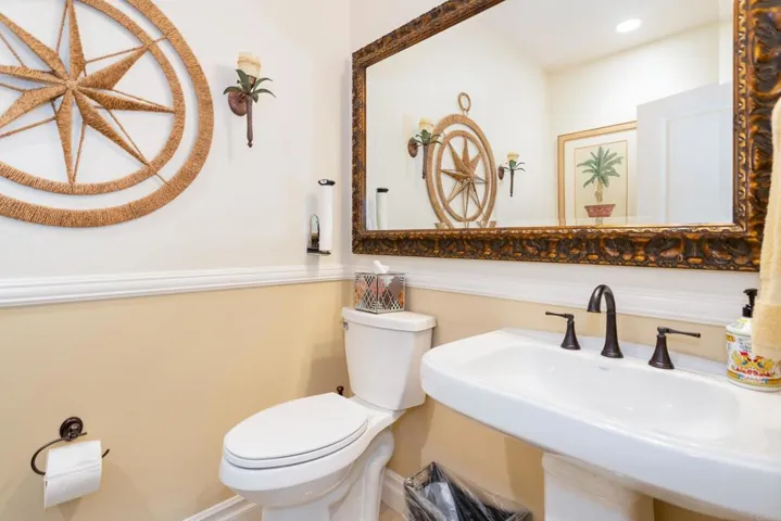 3542 Glen Avenue, Carlsbad, California 92010