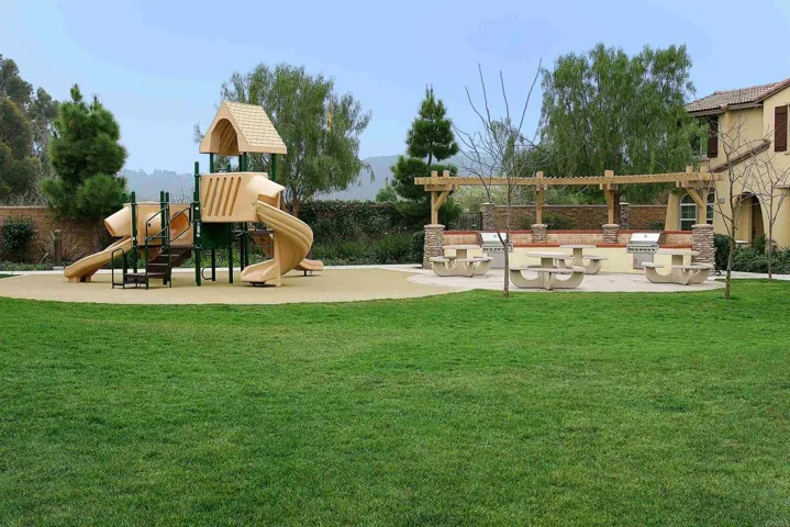 3542 Glen Avenue, Carlsbad, California 92010