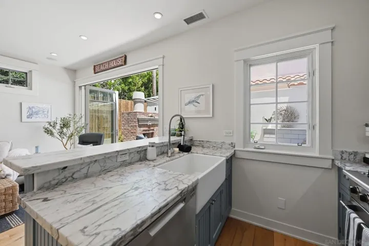 339 Palm, Coronado, California 92118