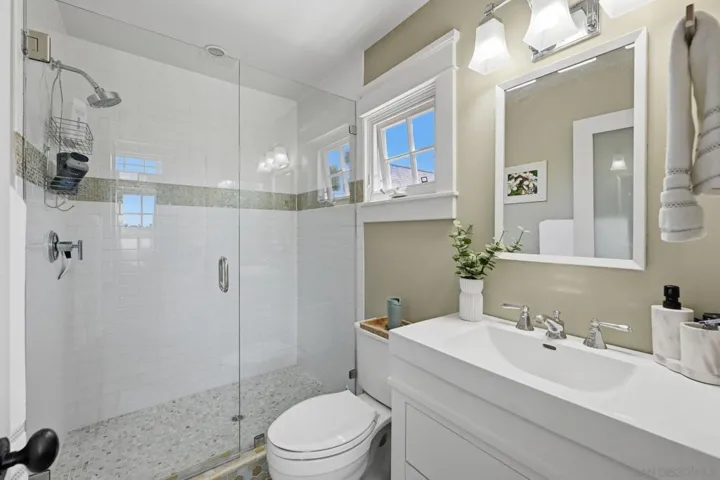 339 Palm, Coronado, California 92118