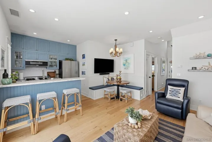 339 Palm, Coronado, California 92118