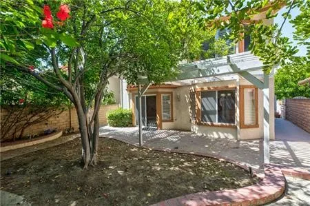 12022 Falcon Crest Way, Porter Ranch, California 91326