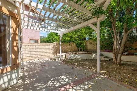 12022 Falcon Crest Way, Porter Ranch, California 91326