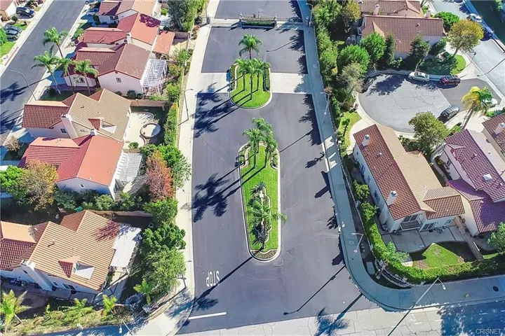 12022 Falcon Crest Way, Porter Ranch, California 91326