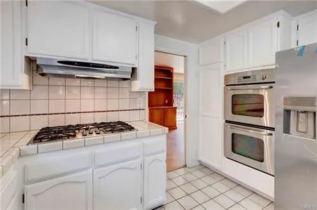 12022 Falcon Crest Way, Porter Ranch, California 91326