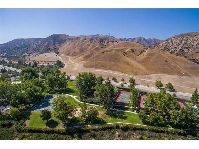 12022 Falcon Crest Way, Porter Ranch, California 91326