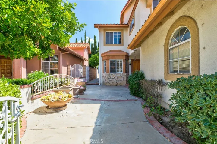 12022 Falcon Crest Way, Porter Ranch, California 91326