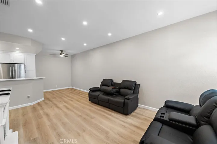 Living room&dining room: original