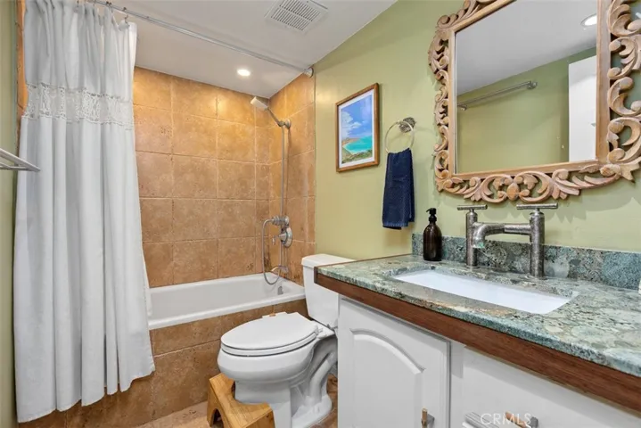 23821 Hillhurst 4, Laguna Niguel, California 92677