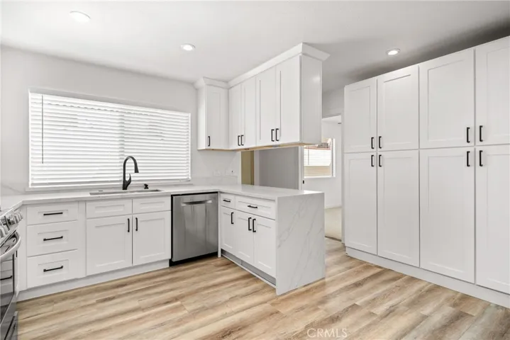 483 S Pine, Orange, California 92866