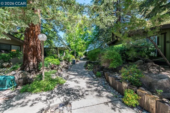 1201 Monument Blvd, Concord, California 94520