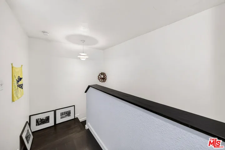 9034 Willis Avenue 14, Los Angeles, California 91402