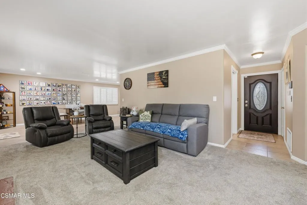 321 Pajaro Avenue, Ventura, California 93004 — photo 4