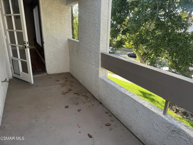 balcony