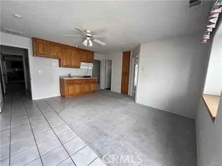 6818 Kittyhawk Avenue, Hesperia, California 92345
