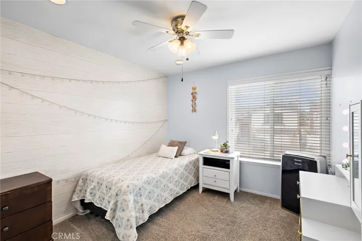 3rd bedroom with accent wall
