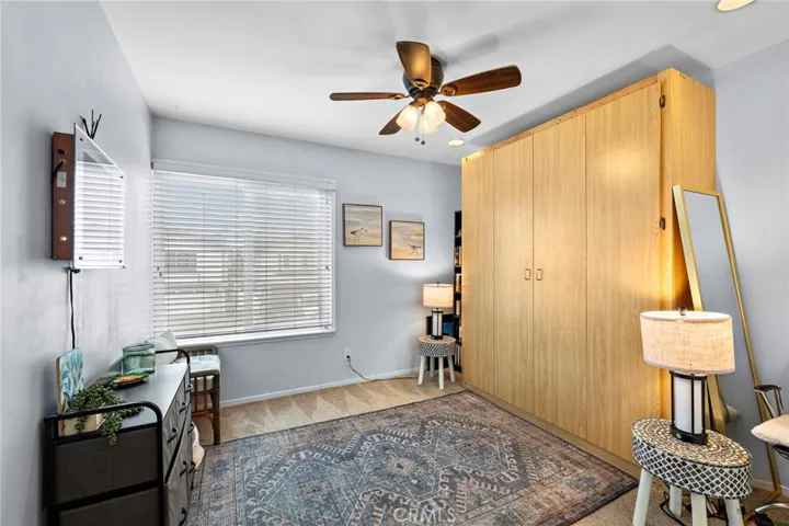 2nd bedroom with murphy bed