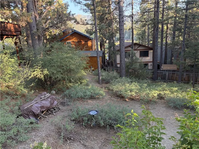 42871 Monterey, Big Bear Lake, California 92315