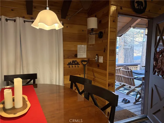 42871 Monterey, Big Bear Lake, California 92315