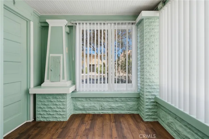 Bonus Room /Den /Sunroom / Office