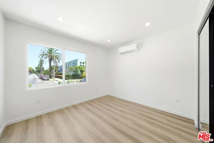 333 6th Avenue B, Venice, California 90291