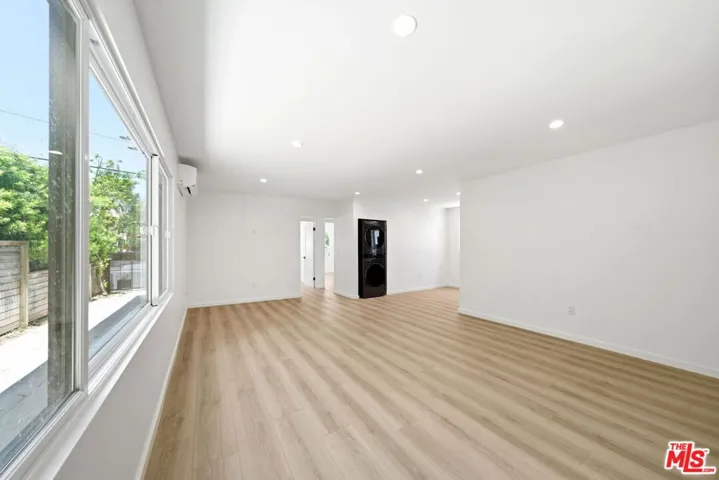 333 6th Avenue B, Venice, California 90291
