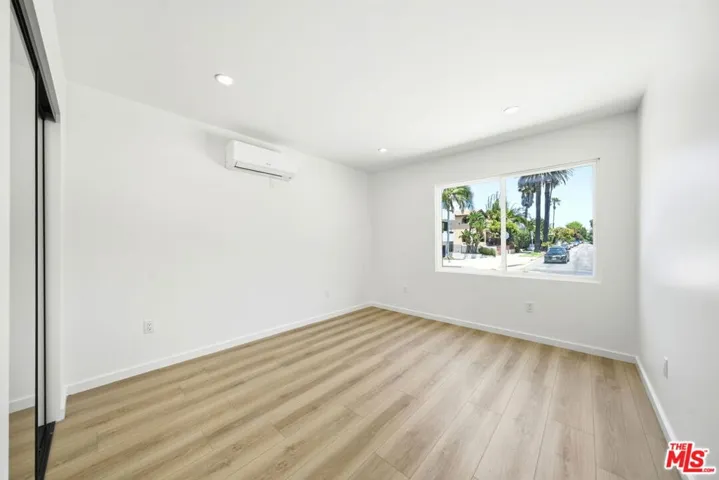 333 6th Avenue B, Venice, California 90291