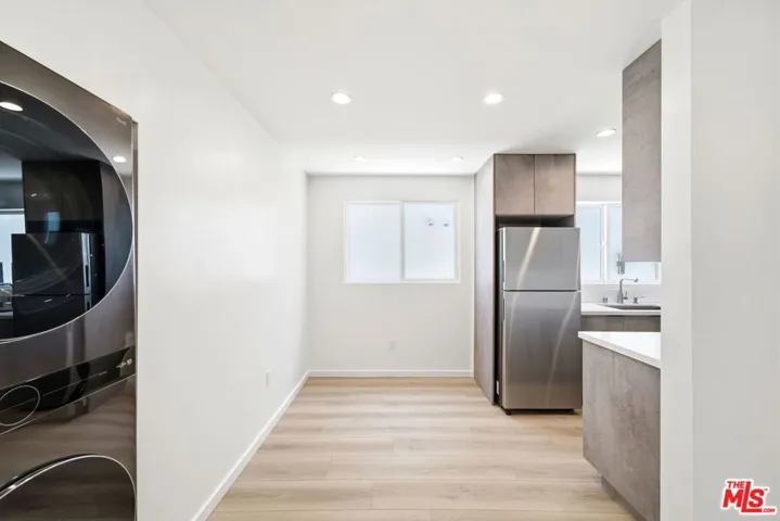 333 6th Avenue B, Venice, California 90291