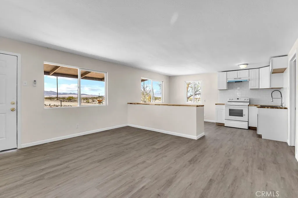 3852 Midway Road, 29 Palms, California 92277 — photo 4