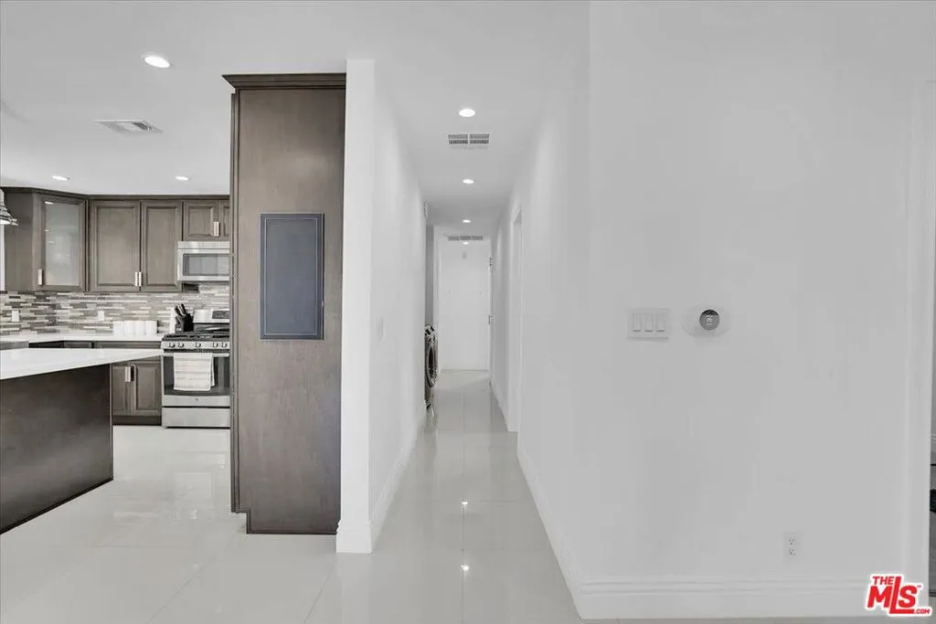 6500 Ponce Avenue, West Hills, California 91307 — photo 4
