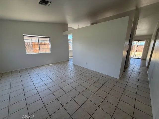23521 Via Chantilly, Valencia, California 91355
