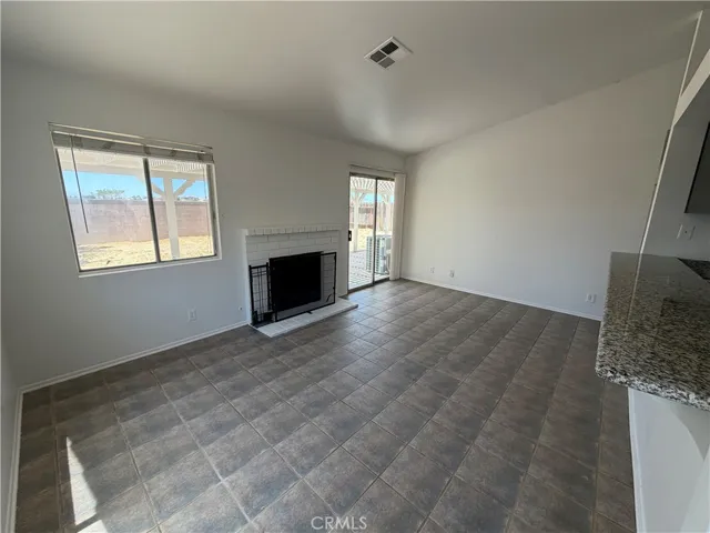 23521 Via Chantilly, Valencia, California 91355