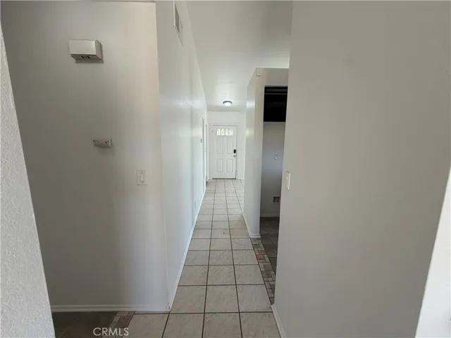 23521 Via Chantilly, Valencia, California 91355
