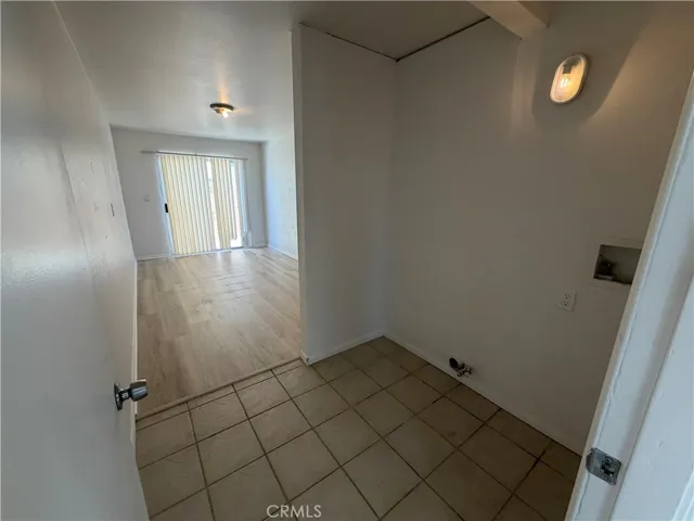 23521 Via Chantilly, Valencia, California 91355