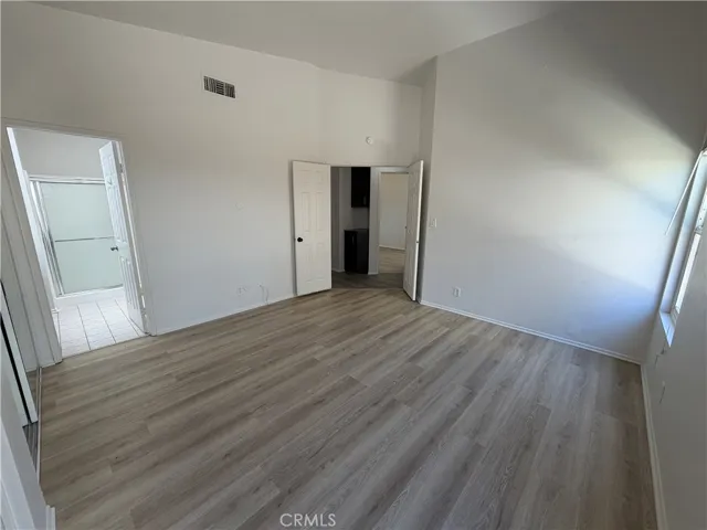 23521 Via Chantilly, Valencia, California 91355