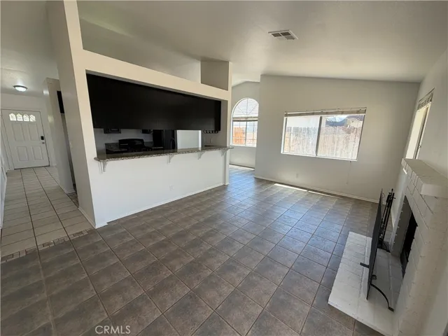 23521 Via Chantilly, Valencia, California 91355
