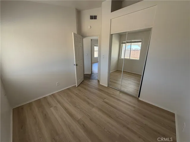 23521 Via Chantilly, Valencia, California 91355
