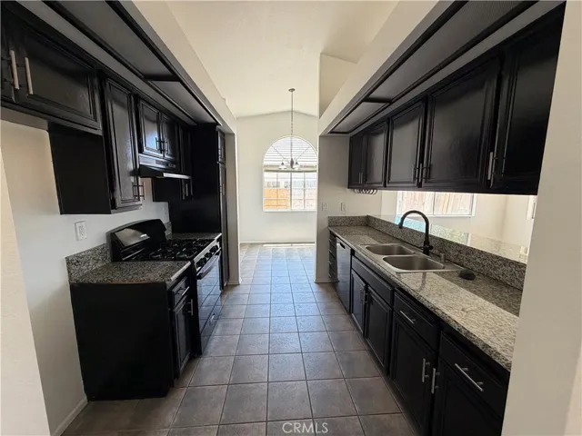 23521 Via Chantilly, Valencia, California 91355