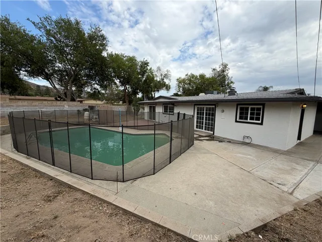 378 W 53rd Street, San Bernardino, California 92407