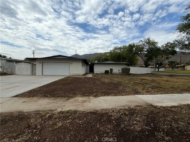 378 W 53rd Street, San Bernardino, California 92407