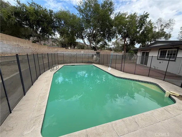 378 W 53rd Street, San Bernardino, California 92407