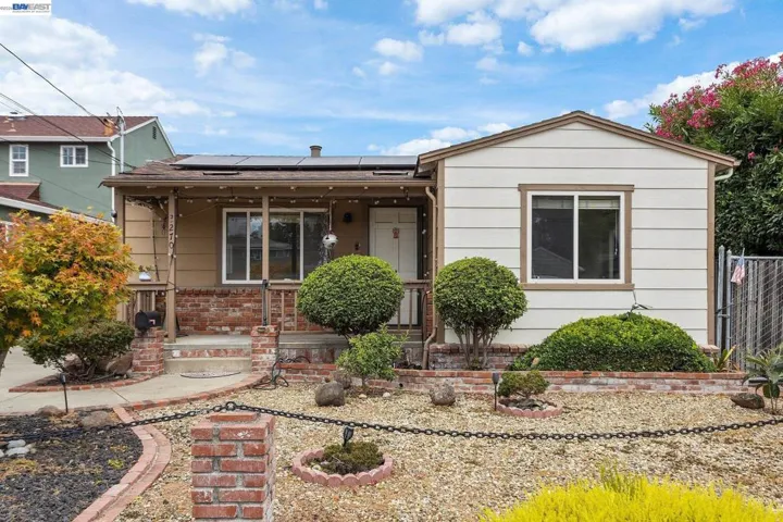 3270 Keith Ave, Castro Valley, California 94546