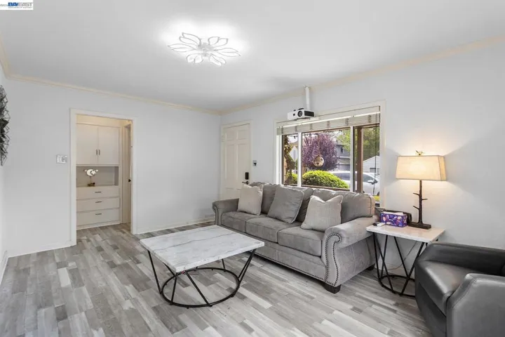 3270 Keith Ave, Castro Valley, California 94546